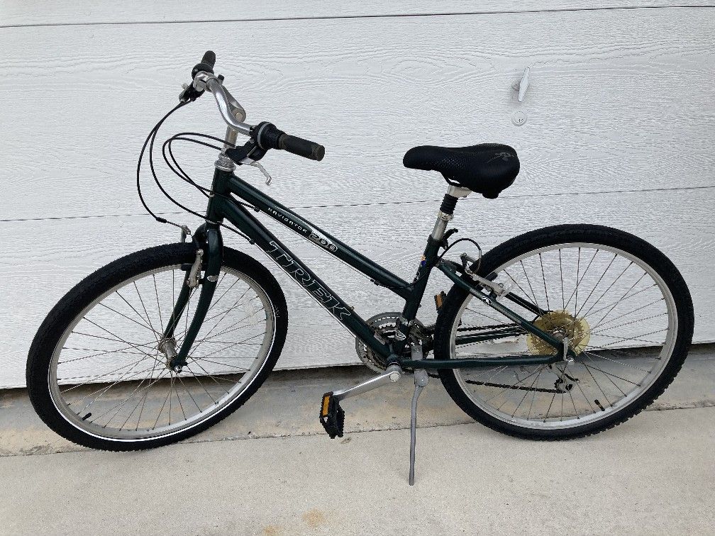 Trek Navigator 200