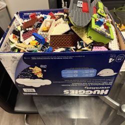 10 Lbs Of Assorted Legos - Price Is Firm