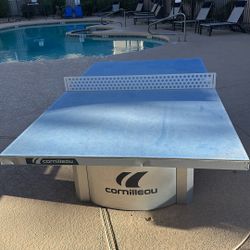 Pin pong Table 