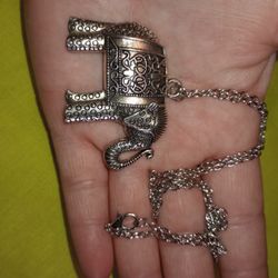Silver Fashion Elephant Necklace; NWOT