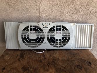 Holmes dual blade window fan $25.00 o.b.o