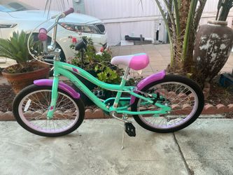 Gilr's bicycle