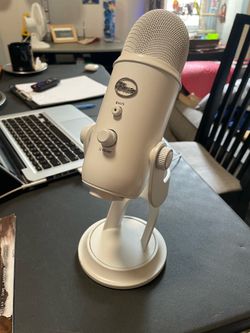 Blue Yeti White Microphone