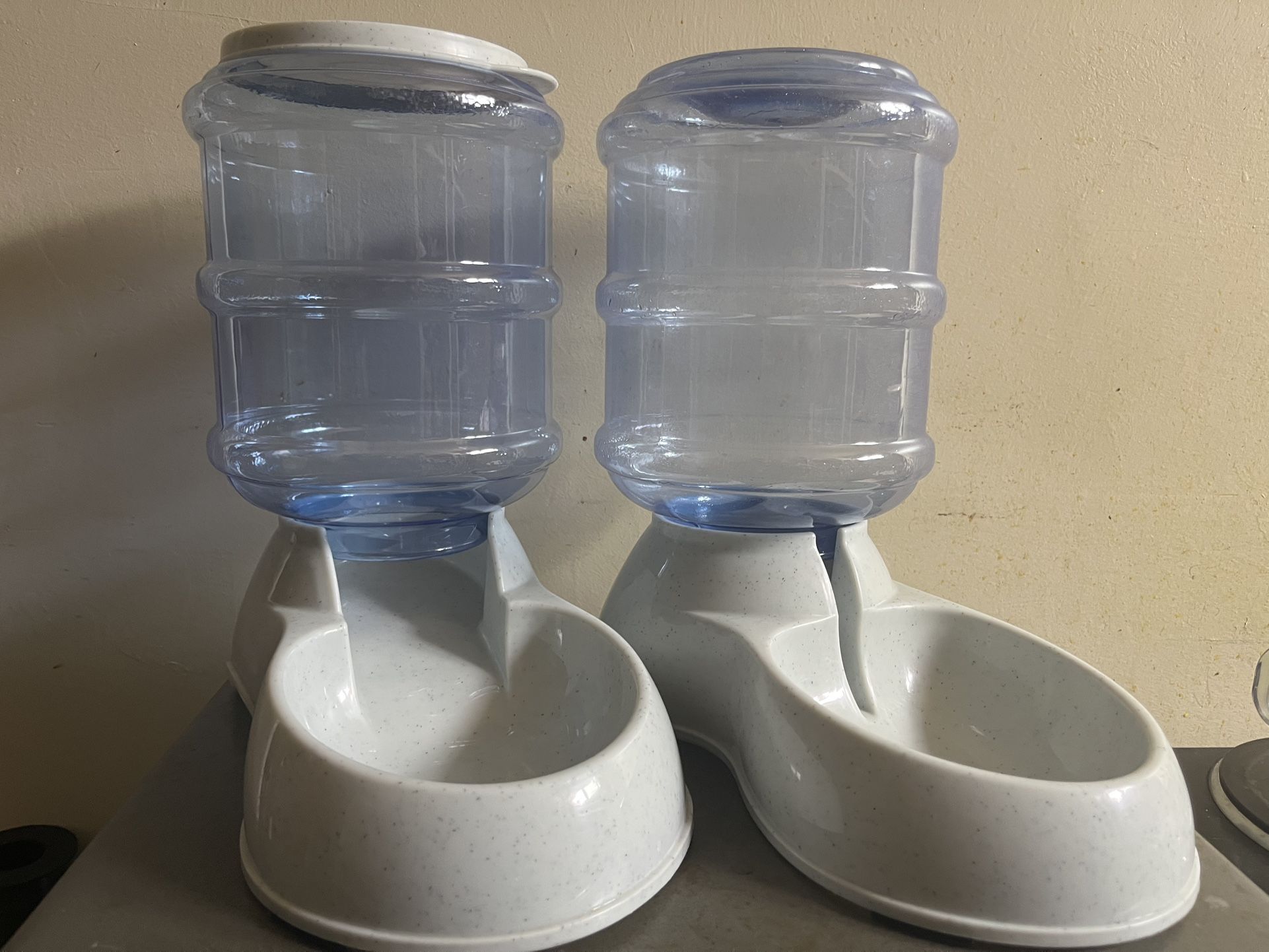 2-pack Dog/Cat Feeder