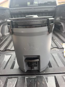 Stanley Adventure Fast Flow Water Jug
