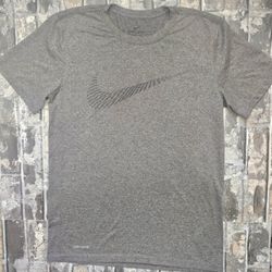 Nike Dri-FIT T-Shirt – Men’s Small – Gray – Great Condition