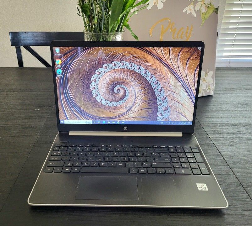 Loaded Hp Laptop Windows 11 w/ 16GB*** MORE ON MY PAGE