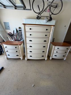 Tall Dresser and Two Nightstands Bedroom Set