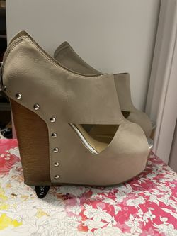Chinese Laundry Wedge Sandals