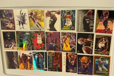 Basketball Card Lot 30+