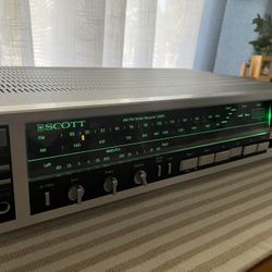 HH SCOTT AM/FM Stereo Receiver