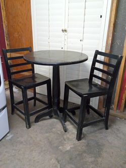 Black Table with 2 Chairs