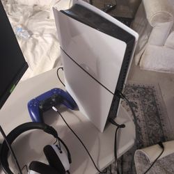 Ps5 and Hp Screen New Headset, New Controller