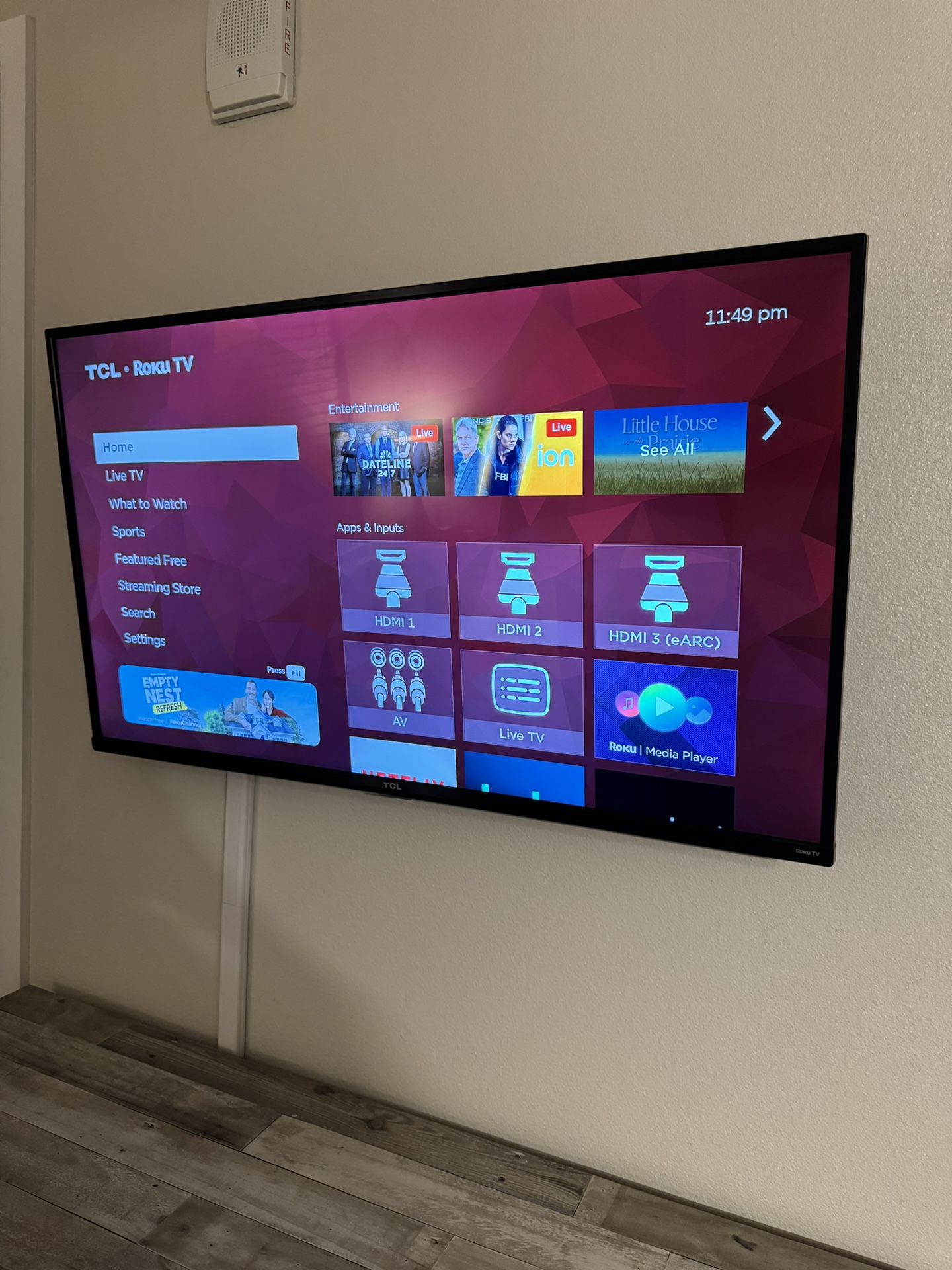TCL 43in UHD HDR Roku Smart TV