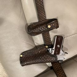 Leather 1911 Holster And Gun Belt With Clip