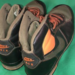 Men’s Nike Air Boots