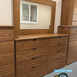 Oak Wood 8 Drawer Wide Dresser With Mirror Included Tocador 