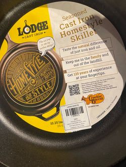 Cast iron pan