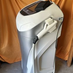 Cosmetic Treatment And Hair Removal Laser Machine 