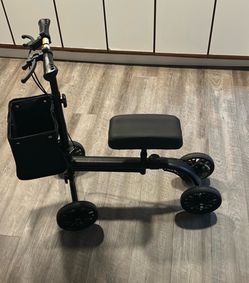 VitaSophy Knee Scooter / Walker
