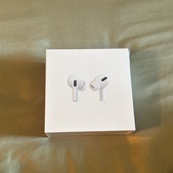 AirPods