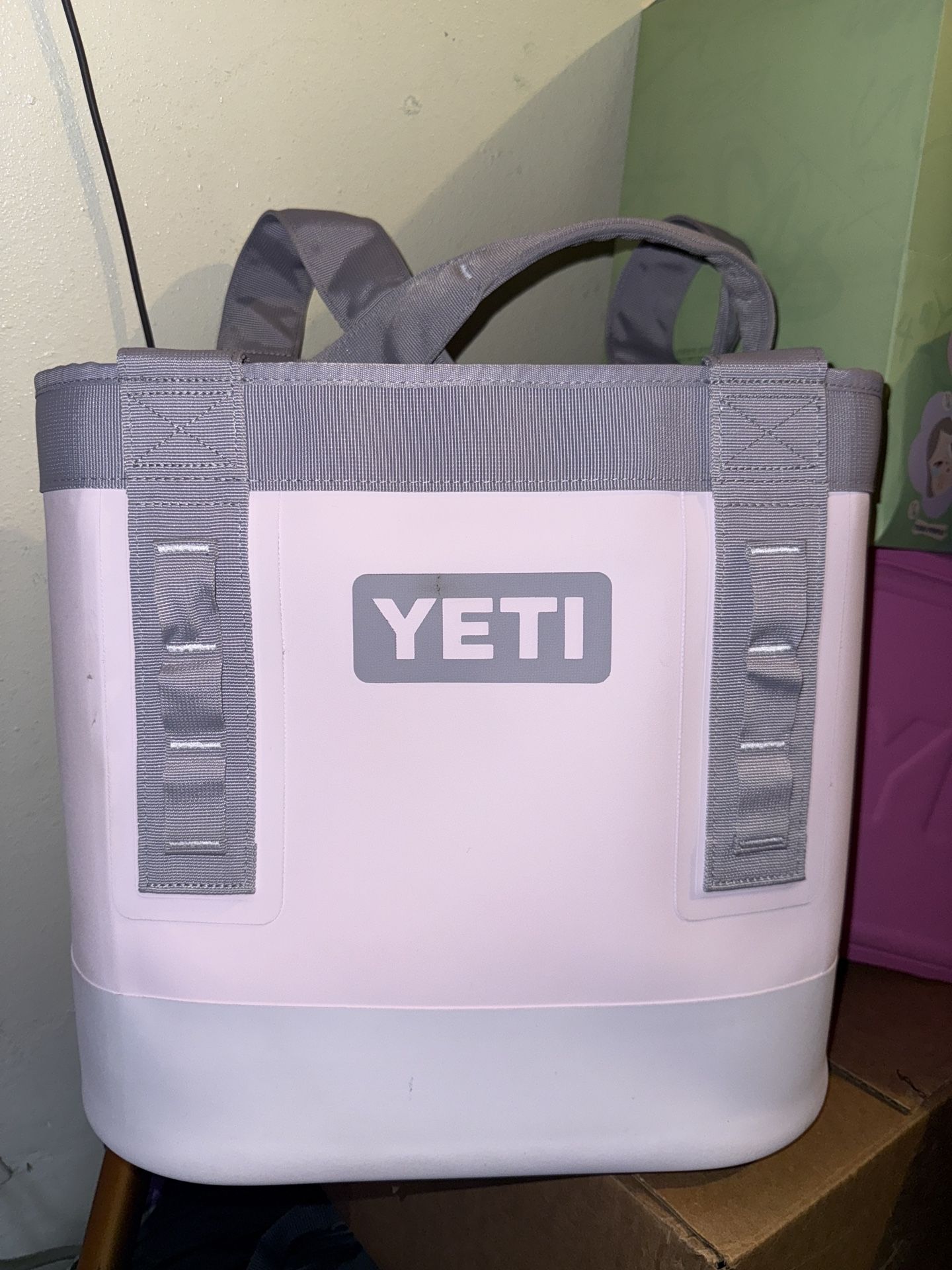 Yeti Camino 20