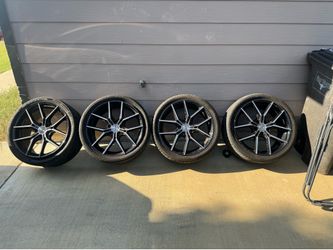 19 inch (in) Niche brand wheels (rims)