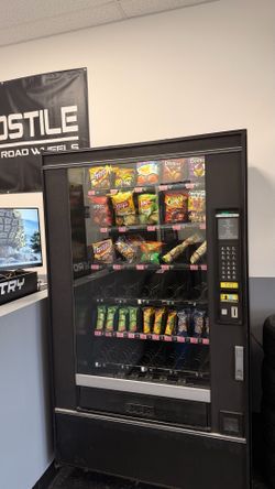 Snack machine
