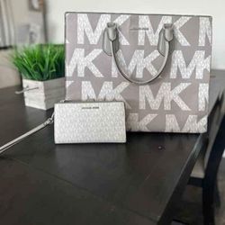 Michael Kors Purse With Matching Clutch