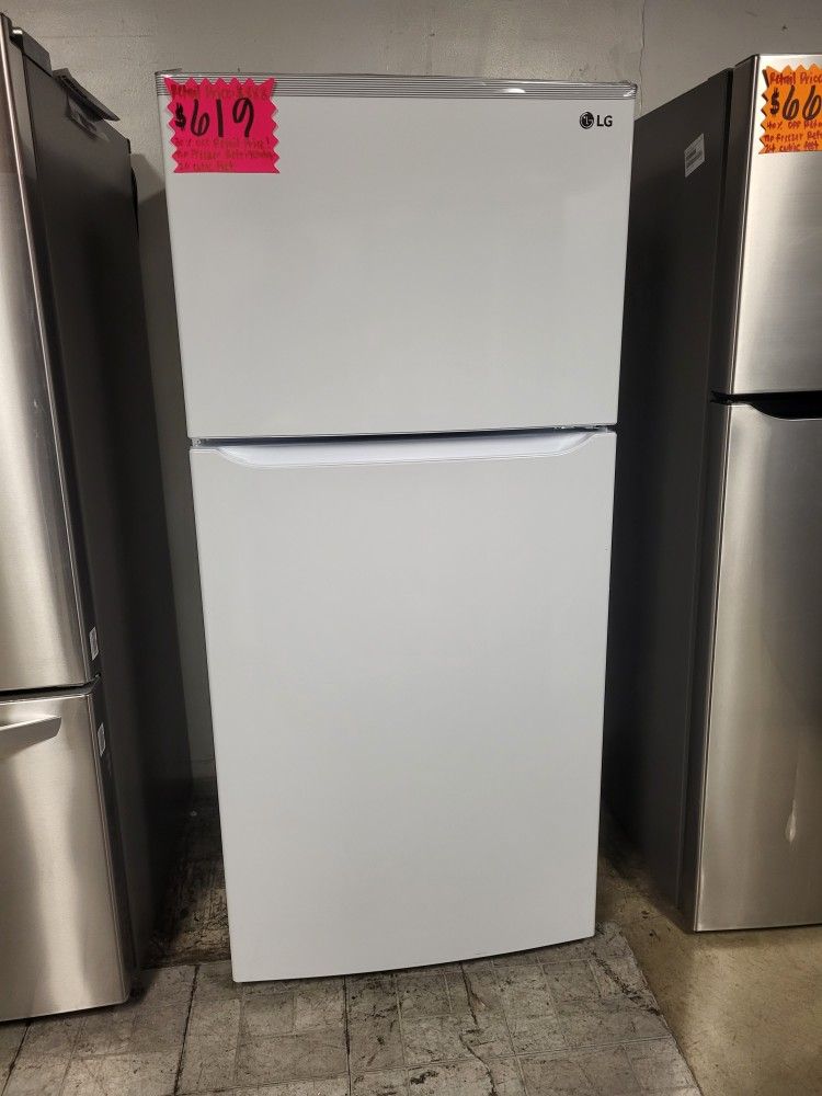 New LG Top Freezer Refrigerator 30