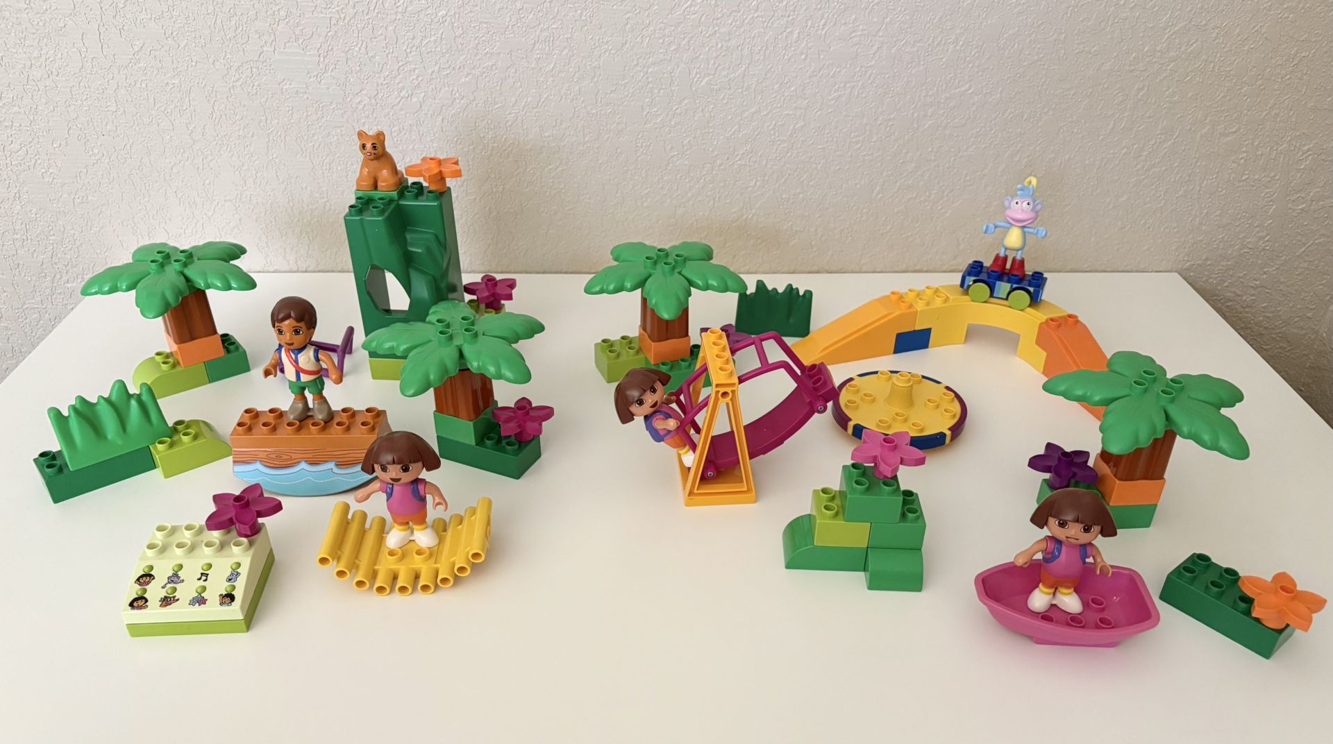 Lego Duplo Dora the Explorer Bundle (7330, 7332 and 7333)