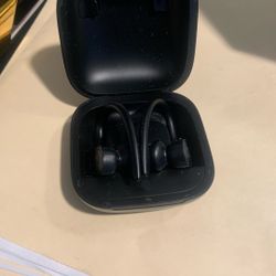 Beats Pro Wireless Headphones 