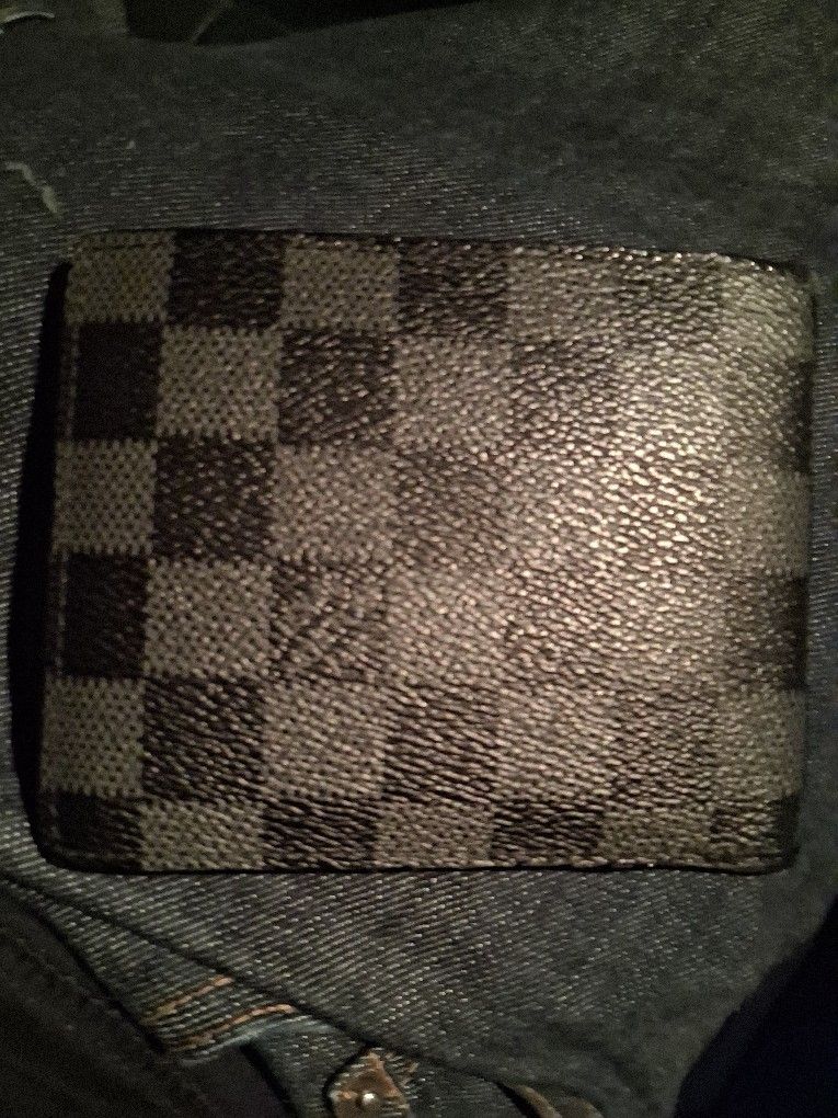 Louis vuitton wallet