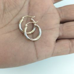 14kt Real Gold Tricolor Hoop Earring 