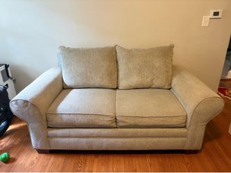 Gallery Furniture Loveseat - Beige Textured Fabric