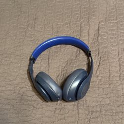 Beats Studio Pro