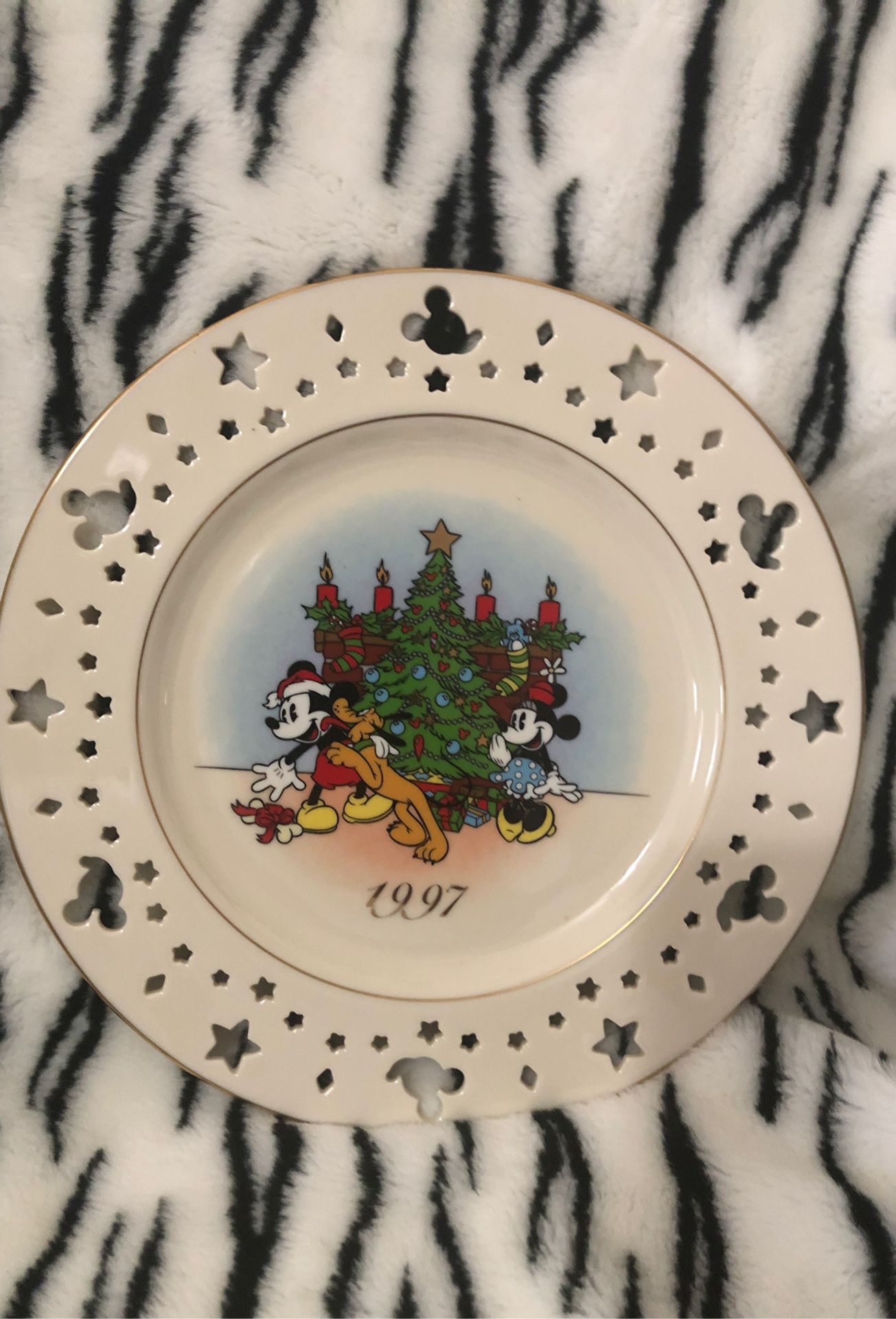 Disney Trimming Trio Mickey Holiday Plate 1997 Lenox Annual Limited Edition