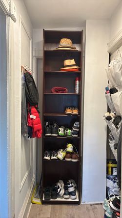 Tall shelf