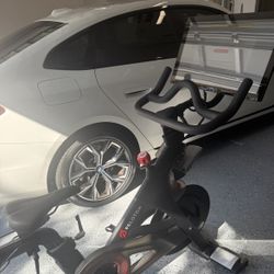 PELOTON Bike 