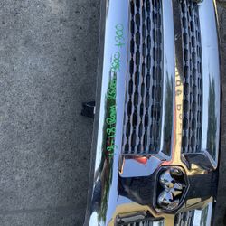 2013-2018 Dodge Ram 2500 Grille