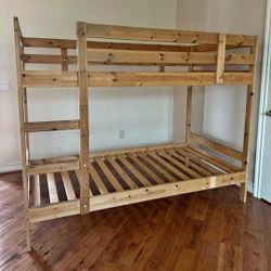 Bunk BED 