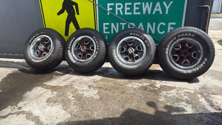 Oldsmobile wheels 14”