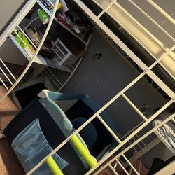 Bunk Style Bed w/Built In Desk