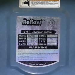 Reliant - 14-in. Bandsaw DD90 Fine Wood Working. 