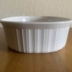 Corning Ware - 2.8 Liter Casserole Dish