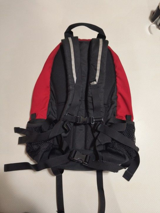 north face atlantis backpack The North Face Atlantis Black/Red Backpack for Sale in Puyallup, WA