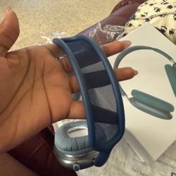 Airpod Maxes Read Description 