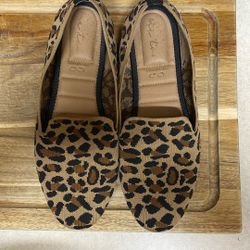 Women’s Slip On Shoe (Leopard)