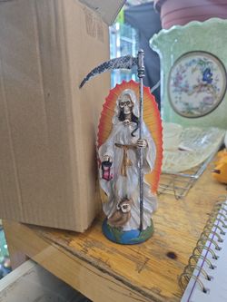 Whitev,santa  muerte