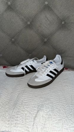 Sambas Adidas size 10 in Men $80
